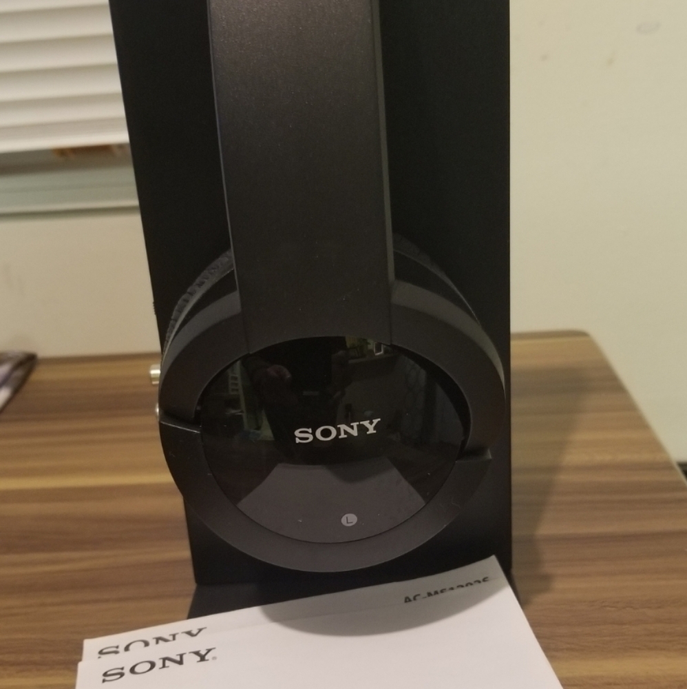 Sony wireless stero headphone system